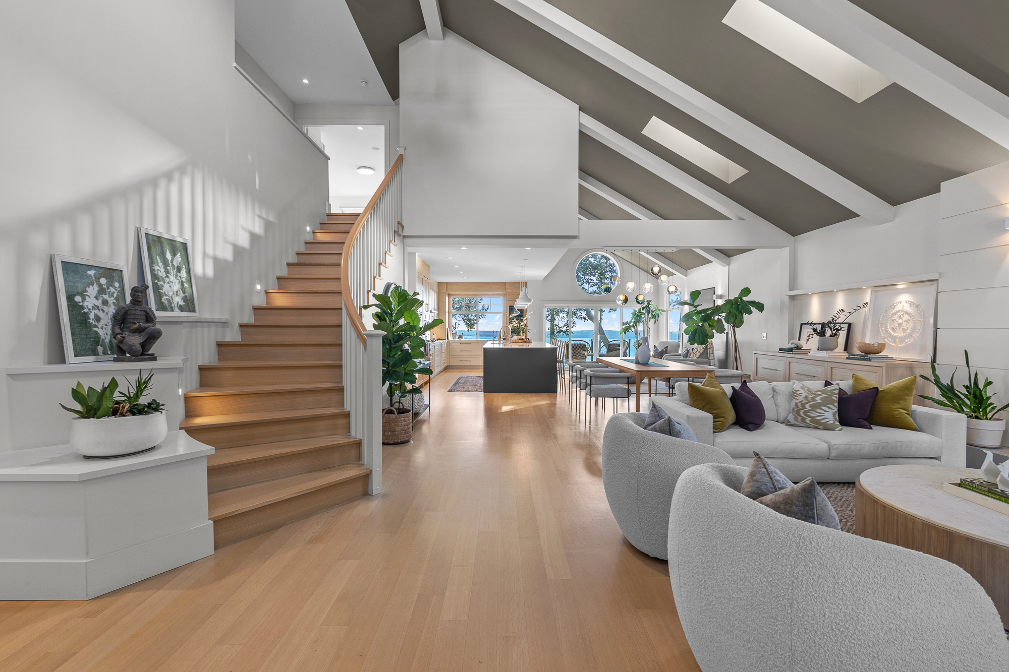 #8 – 5110 Alderfeild Place